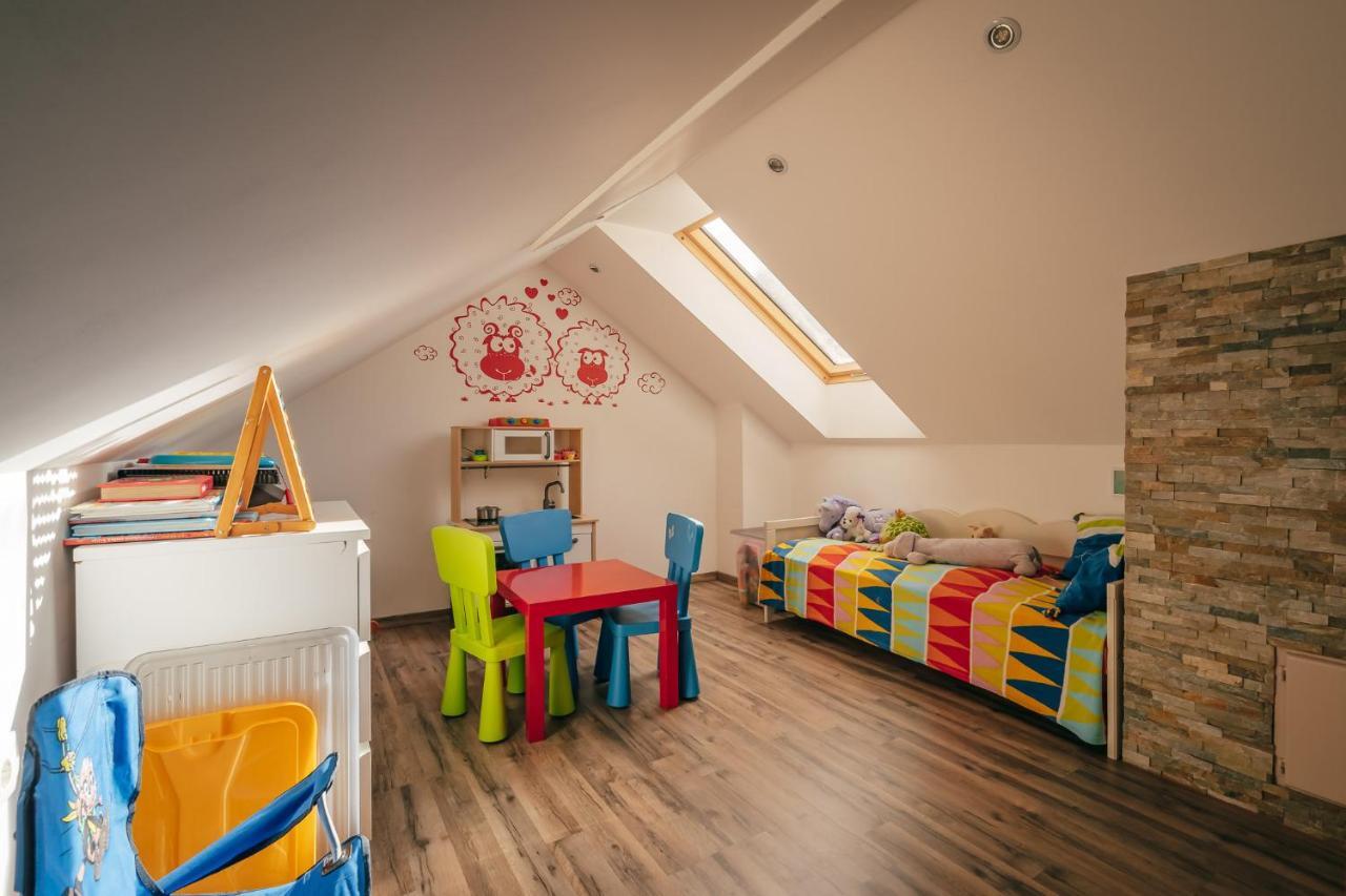 Apartma Borovc 모스트라나 외부 사진